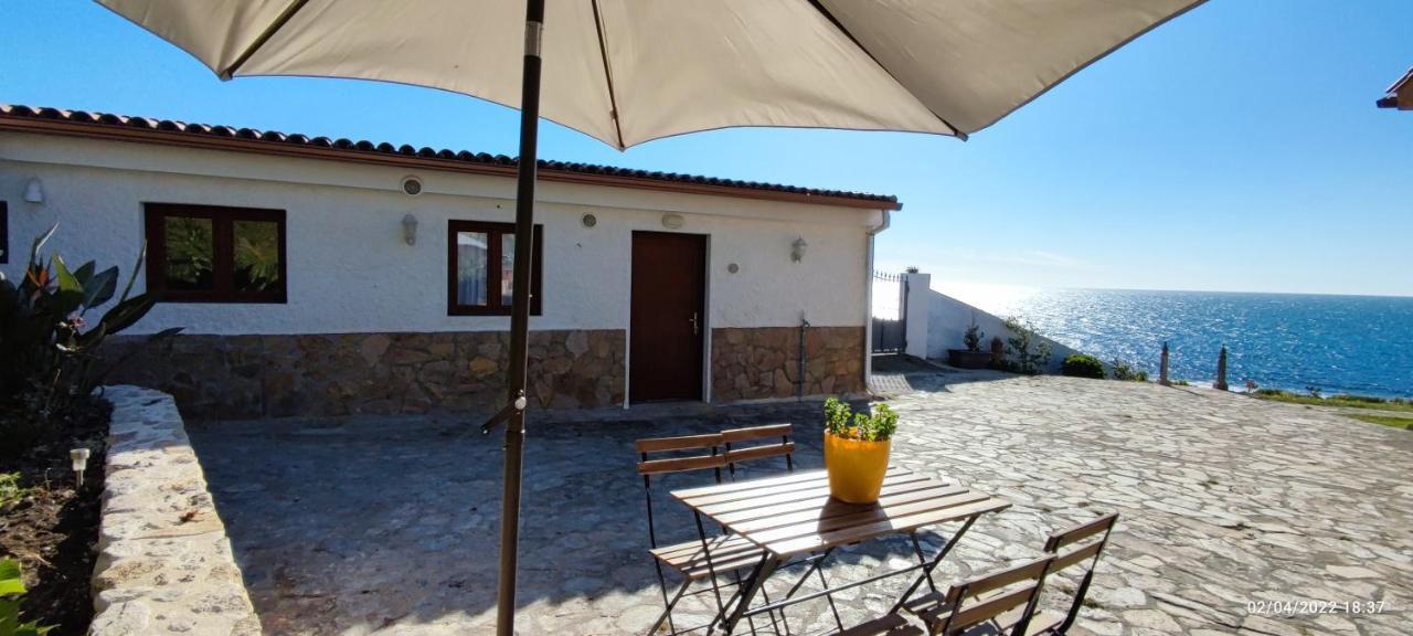 A Guaira, Fantastico Apartamento Al Borde Del Mar 오이아 외부 사진